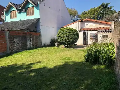 Terreno en Venta en Morón, USD 160.000