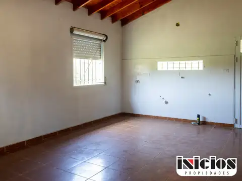 E Echeverria 100