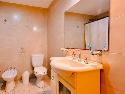 Depto Tipo Casa 10 ambientes con 10 baños