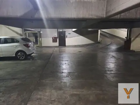 Cochera en venta - 9Mts2 - San Nicolás