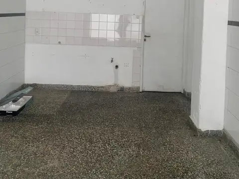 Local en Venta en Villa Ballester, USD 40.000