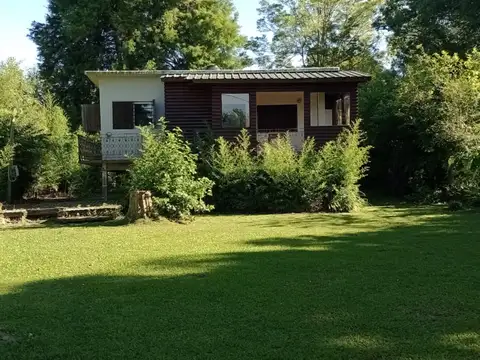 Casa 2 ambientes con 1 baño