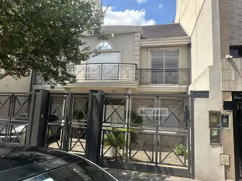 Casa - Alquiler - Argentina, Capital Federal - Cañada de Gomez 968