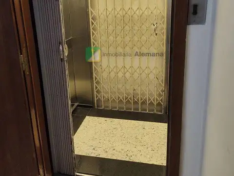 Departamento en Venta con 2 cocheras