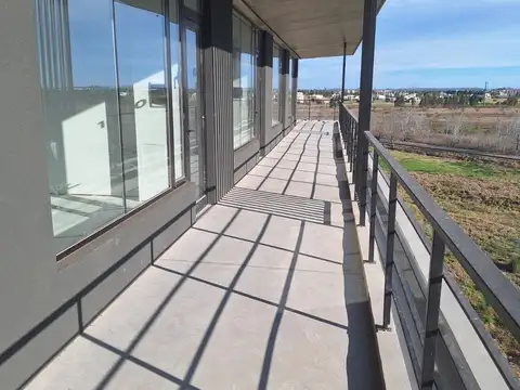 Oficina Monoambiente con 2 baños