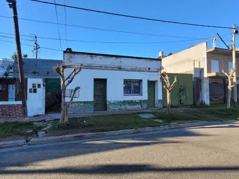 Terreno en Venta en Ezpeleta Este, USD 80.000