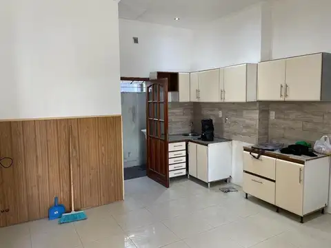 Depto Tipo Casa en Venta de 2 ambientes
