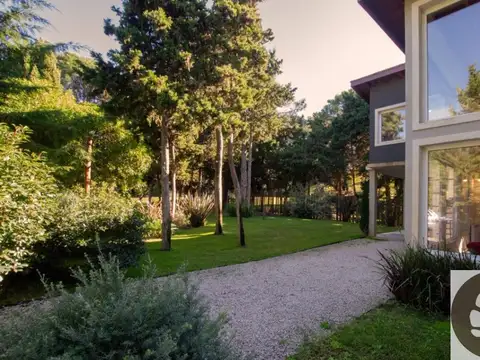 Casa en Venta en Mar de las Pampas, USD 350.000