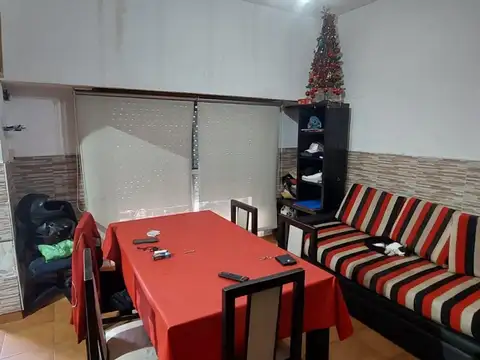 Depto Tipo Casa en Venta de 3 ambientes