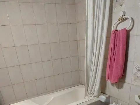 Depto Tipo Casa en Venta en Lomas del Mirador, USD 55.000