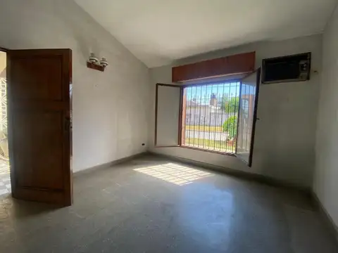 Casa en Venta en Villa Santos Tesei, Partido de Hurlingham