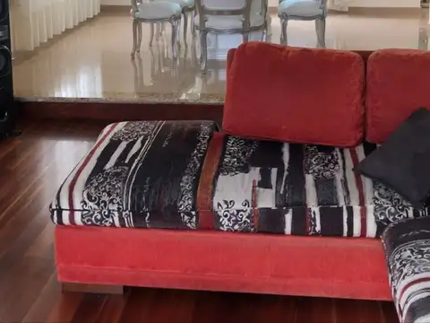 Casa en Alquiler de 4 dormitorios