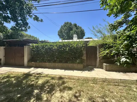 Casa en venta en una sola planta French 8100 Fisherton-Rosario