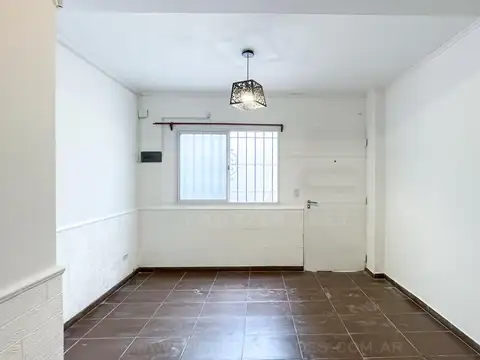 Ruben Dario al 4900 esquina Saavedra
