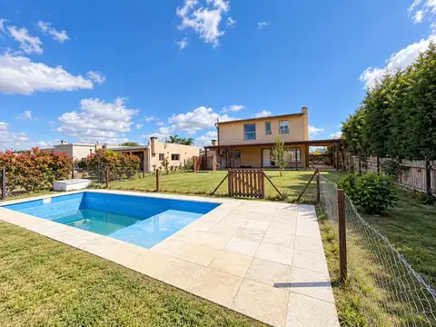 Casa en Venta en Barrio San Ramiro, Pilar del Este