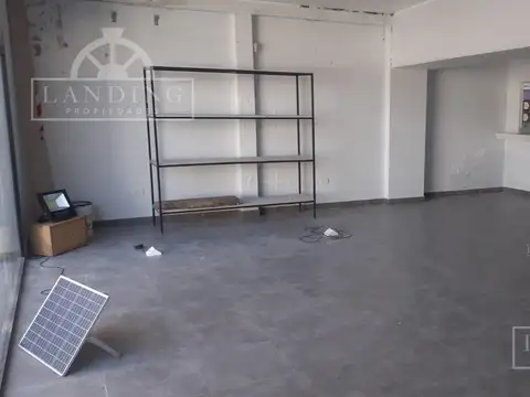 Oficina en Alquiler con 10 cocheras