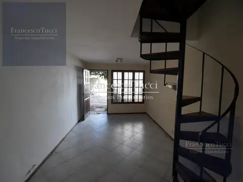 Depto Tipo Casa en Venta de 2 dormitorios