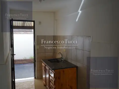 Depto Tipo Casa en Venta de 3 ambientes