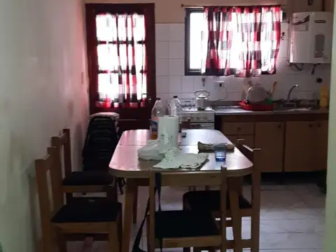 Dúplex en venta - 2 Dormitorios 1 Baño - Cochera - 32,8Mts2 - Santa Teresita