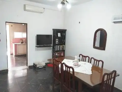 venta casa tres dormitorios abasto