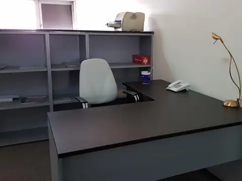 Oficina 2 ambientes con 1 baño