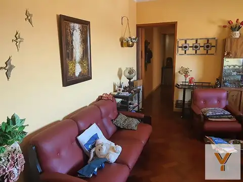 Departamento en venta - 2 Dormitorios 1 Baño - 83mts2 - Villa Celina