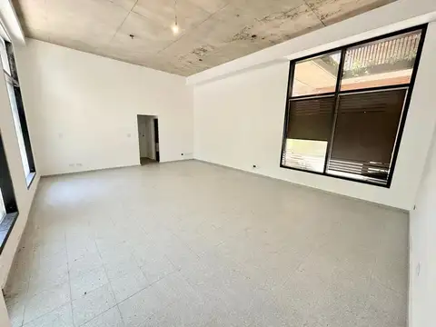 LOCAL COMERCIAL EN PICHINCHA