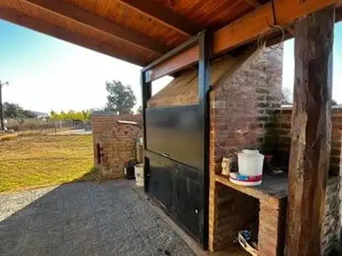 Pato Colorado e/ Cardenal Amarillo y Misto