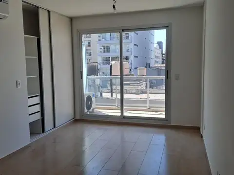 Departamento en Alquiler en Belgrano Chico, $ 750.000
