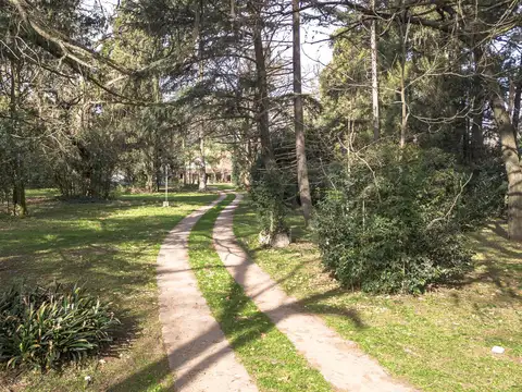 Terreno en venta en Del Viso