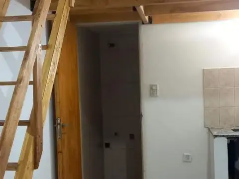 DEPARTAMENTO MONOAMBIENTE ALQUILER FRENTE A LA UNLA