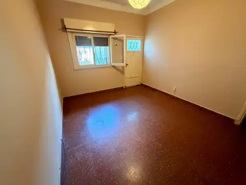 Depto Tipo Casa en Alquiler de 3 ambientes