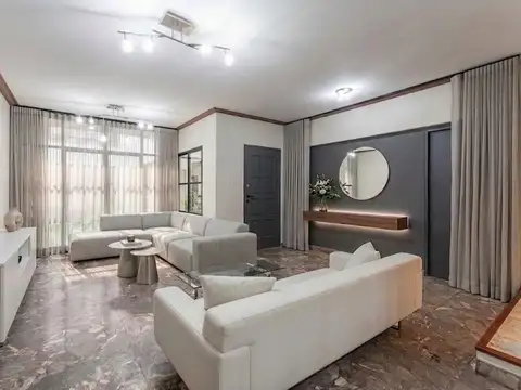 Casa en venta quincho parrilla cochera p/2 autos