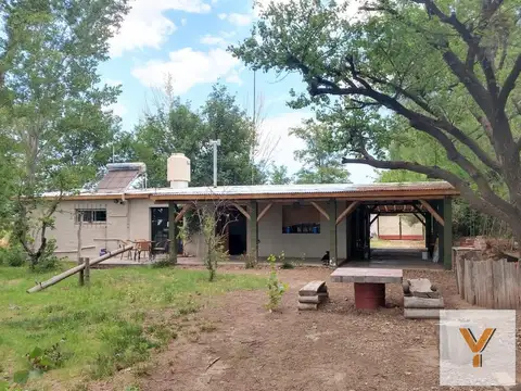 Quinta en venta - 4 Dormitorios 2 Baños - Cochera - 150.000mts2 - San Rafael