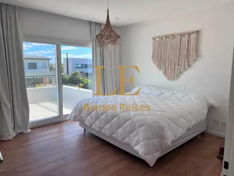 Casa en Venta en Puertos - Barrio Vistas, USD 460.000