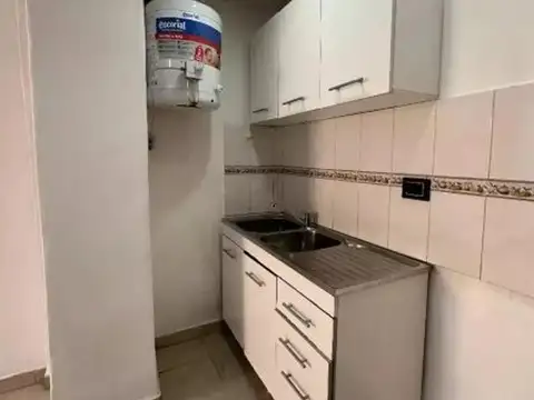 Depto Tipo Casa en Venta en Castelar Sur, USD 48.000