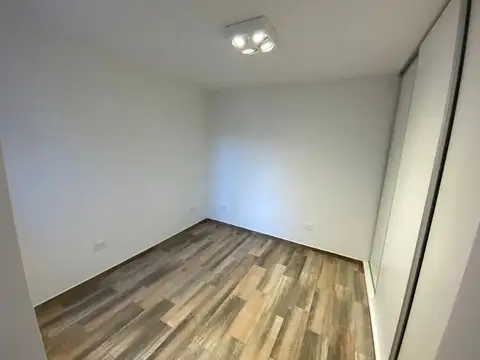 Depto Tipo Casa en Alquiler de 2 ambientes