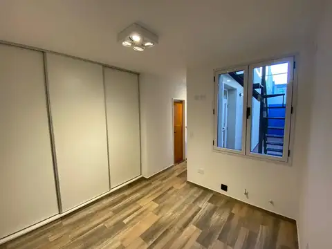 Nicasio Oroño 500, Piso PB