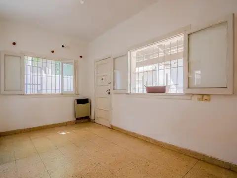 Depto Tipo Casa en Venta en Beccar-Vias/Rolon, USD 128.000