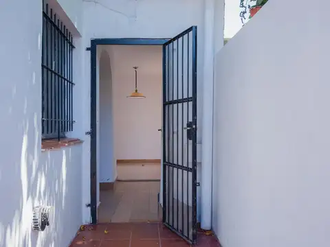Depto Tipo Casa en Venta 44 años