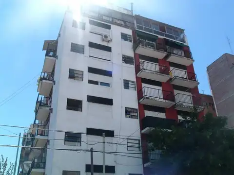 Rivera y Conesa (Belgrano) - 1 ambiente - muy luminoso - cocina - balcón - Excelente ubicación!