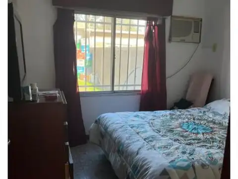Napoleon Peña 1079 SAN LORENZO