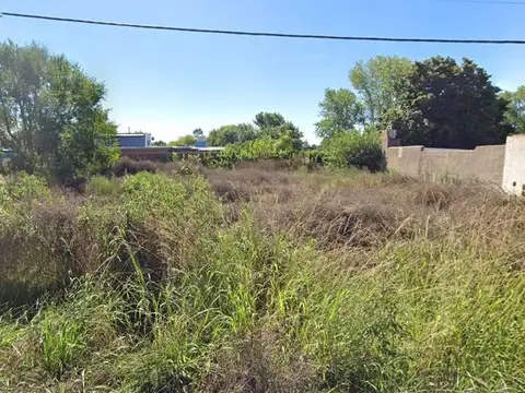 Terreno en Venta en Villa Elvira, USD 45.000