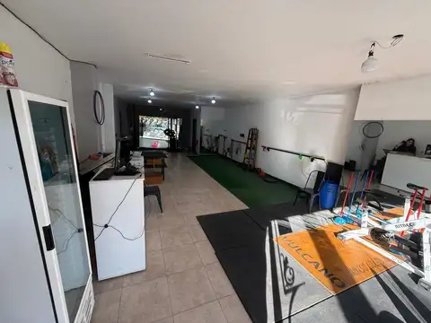VENTA DE LOCAL MORENO CENTRO USD 65.000