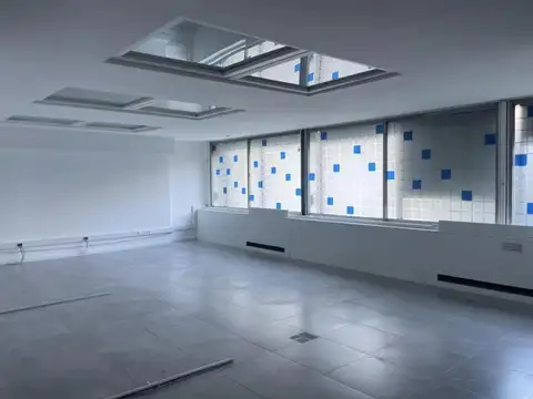 Oficina en alquiler - 5 Ambientes 3 Baños - 176Mts2 - San Nicolás