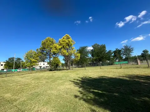 Terreno en Venta en La Lonja, USD 37.000