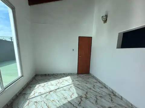 Departamento en Alquiler en Don Torcuato, $ 750.000