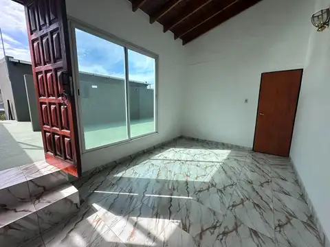 Pasaje El Pollo 3100