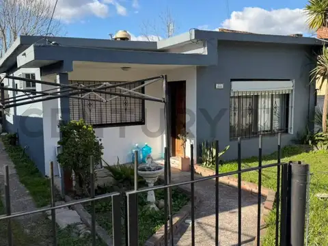 Brasil 3200, Piso 0