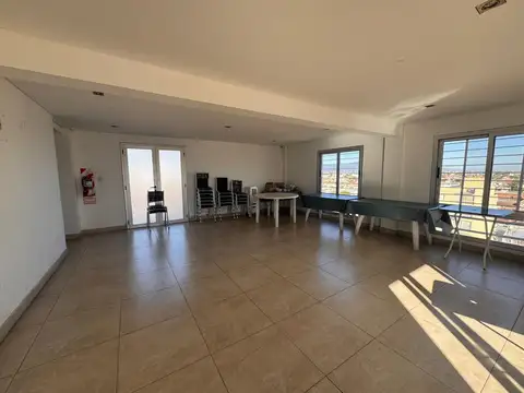 VENTA COCHERA MACROCENTRO | LAMADRID 33